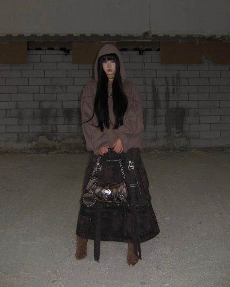 PERSONSOUL OOTD Mud Maxi Denim Dungarees Skirt & Boom Hoodie #personsoulootd Hoodie And Maxi Skirt Outfit, Dungaree Skirt Outfit, Personsoul Outfits, Dungarees Skirt, Dungarees Outfit, Maxi Skirt Outfit, Dungaree Skirt, Denim Dungarees, Maxi Skirt Outfits