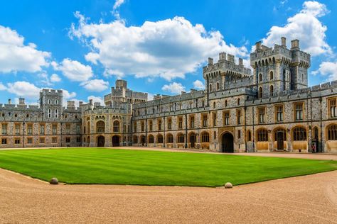 Top 10 Best Day Trips from London — Wander Her Way White Cliffs Of Dover, Leeds Castle, Day Trips From London, London Landmarks, British Countryside, Seaside Resort, Windsor Castle, Stately Home, England Travel