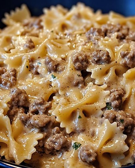 Easy & Quickly Recipes Family | Creamy Beef and Bowtie Pasta – tender bowtie pasta tossed with seasoned ground beef in a rich, creamy sauce, perfect for a comforting and easy famil... | Facebook Bow Tie Noodles Recipes, Yankee Magazine Recipes, Chicken With Bow Tie Pasta, Bowtie Pasta With Chicken, Chicken And Pasta Dishes For Dinner, Best Bowtie Pasta Recipe, Creamy Beef Bowtie Pasta, Creamy Beef And Bowtie Pasta, Bow Tie Pasta Recipes Chicken