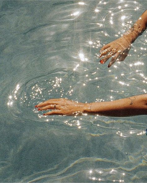 Hands In Water Aesthetic, Beach Photo Shoot Aesthetic, Summer Aesthetic Photography, August Vision Board Pictures, Ethereal Beach Aesthetic, Nature Photography Water, Water Activities Aesthetic, Malibu Vibes Aesthetic, Flowing Water Aesthetic