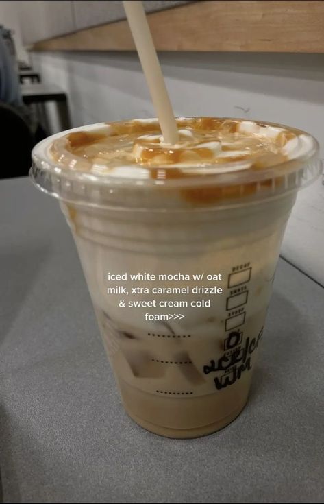 Starbies Drinks, Starbucks Drink Menu, Starbucks Drink Ideas, Coffee Orders, Starbucks Secret Menu Recipes, Cold Starbucks Drinks, Starbucks Drinks To Try, Secret Starbucks Recipes, Starbucks Drinks Diy