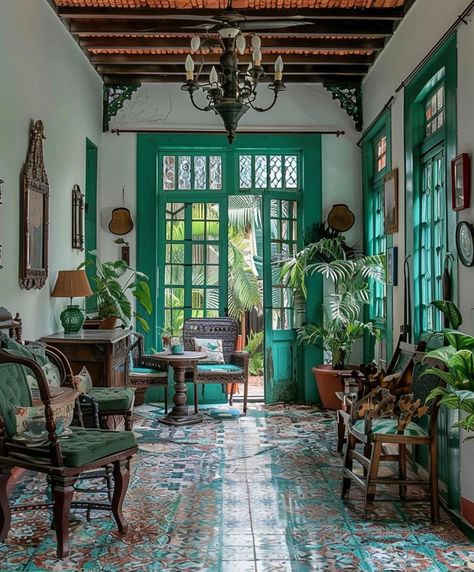 Colonial Revival Interior, Spanish Country Home, Mexican Home Design, Colonial Home Interior, Hollywood Apartment, Hacienda Decor, Hacienda Style Homes, Colonial Interior, Moroccan Home Decor