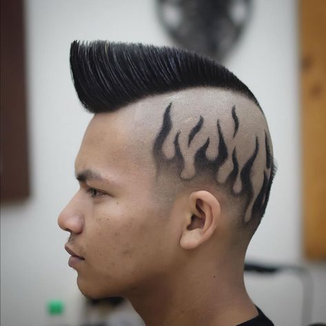 𝖑𝖎𝖑.𝖉 (@dnsky.d) • Instagram photos and videos Punk Hairstyles For Men, Punk Haircuts, Flattop Haircut, Punk Haircut, Hair Tattoo Designs, Boys Fade Haircut, Punk Hairstyles, Dyed Hair Men, V Hair