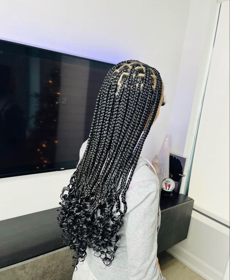 Fast Braided Hairstyles Black, Box Braids Medium Length, Braids Simple, Silver Pixie, Women's Haircut, Medium Hair Braids, Short Box Braids Hairstyles, Big Box Braids Hairstyles, Honest Reaction