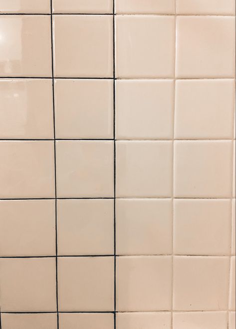 White Square Tiles Black Grout Kitchen, Painted Bathroom Inspiration, White Square Tile Dark Grout Bathroom, Bathroom Tiles Black Grout, White Square Subway Tile Bathroom, Green Grout Bathroom, White Square Tiles Black Grout, How To Change Grout Color Bathroom, White Tile Colored Grout Bathroom