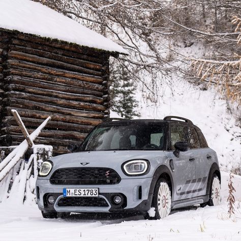 The MINI Cooper S Countryman ALL4 is ready when you are 👊 #Travel #MINICountryman #MINILife Lux Life, Mini Cooper Countryman, Cooper Countryman, Mini Countryman, Cooper S, Mini Cooper S, Pretty Cars, Love Car, My Dream Car