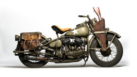 Harley Davidson Wla, Military Motorcycle, Harley Davidson Baggers, Antique Motorcycles, Softail Deluxe, Harley Davidson Chopper, Harley Davidson Bike, Davidson Bike, Harley Davidson Street Glide