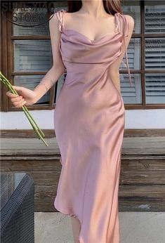 Satin Dresses Knee Length, Straight Satin Dress, Korean Satin Dress, One Piece Dress Knee Length Party Wear, Pink Satin Dress Short, Aesthetic Satin Dress, Satin Dress Design, Pattern Satin Dress, Classy Satin Dress