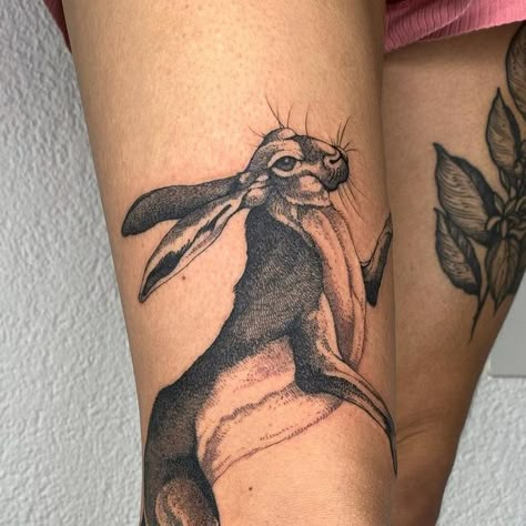 Mattattoo-Tattoowithlove on Instagram: "Running hare Freehand Done in @nicogrind_tattooshop @delight_tattoo_needles @bue2530tattoomachines #undergroundartist #btattooing#thebesttattooartists#TAOT#darkartist#blackworkers#skinartmag#radtattoos#blackworkerssubmission#onlythedarkest#onlyblackart#moreblackink#onlyblacktattoos#fineline#undergroundartist#seabass#singleneedle#mattattoo#blackworkers_tattoo#blacktattoo#illustrationtattoo#illustration#blacktoptattooing#hare#haretattoo#rabbit#rabbitlif Hare Tattoo Blackwork, Wild Hare Tattoo, March Hare Tattoo, Rabbit Leg Tattoo, Leaping Hare Tattoo, Irish Hare Tattoo, Hare Tattoo Design, Running Rabbit Tattoo, Fox And Rabbit Tattoo