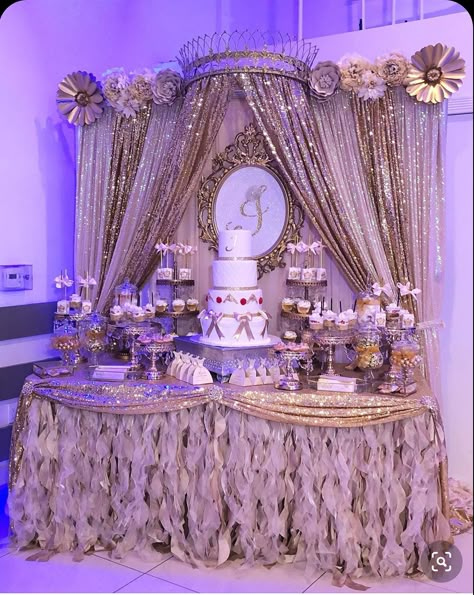 15 Backdrop, Champagne Quinceanera Theme, Gold Quinceanera Theme, Quince Decorations Ideas, Capital Resources, 15 Party Ideas Quinceanera, 15 Party Ideas, Quince Decor, Sweet 15 Party Ideas Quinceanera