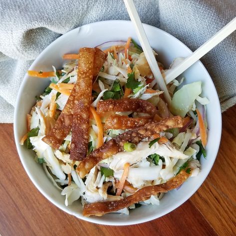 Chrissy Teigen Recipes, Salad Cucumber, Crispy Wonton, Chinese Chicken Salad, Mapo Tofu, Chinese Chicken, Salad Pasta, Chicken Salad Recipes, Chrissy Teigen