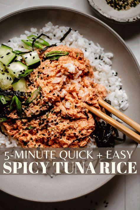 Tuna Rice is a quick and easy Hawaiian-inspired dish made with a spicy sriracha tuna mix layered over white rice. Add crunchy, umami toppings and dig into this budget-friendly and protein-packed meal that everyone will love! // recipe // canned // healthy // easy Tuna And Rice, Healthy Tuna Recipes, Tuna Dinners, Tuna Rice, Canned Tuna Recipes, Healthy Tuna, Rice Bowls Recipes, Spicy Tuna, Tuna Recipes