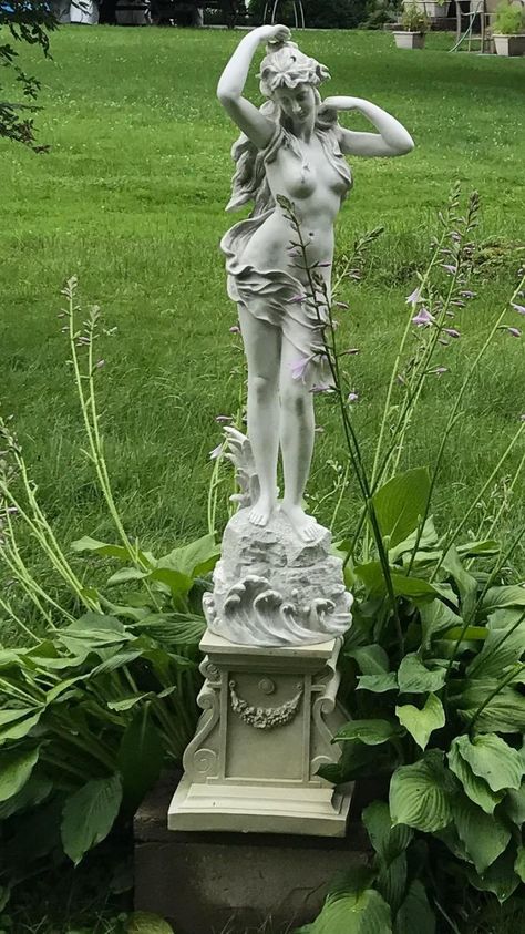 Greek Goddess Of Beauty, Large Outdoor Statues, Garden Statues For Sale, Outdoor Ornaments, Outdoor Wall Fountains, Goddess Of Beauty, Cement Statues, Sculpture Outdoor, Poolside Decor