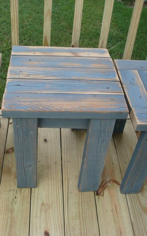 easy diy reclaimed lumber table 2x4 Bench, Simple Bench, Simple Benches, Wooden Benches, Pallet Garden Furniture, Diy Outdoor Table, Garden Pallet, Outdoor End Tables, Diy End Tables