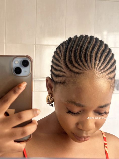 Short Straight Back Cornrows, Cornrows For Black Women Natural Hair, Natural Cornrows For Black Women, Cornrows No Extensions, Plain Cornrows On Natural Hair, Natural Cornrow Hairstyles Short Hair, Natural Cornrow Styles, Conrows Styles, Cornrows With Natural Hair