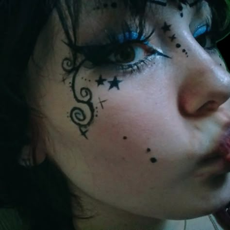 Funky Makeup, Eyeliner Ideas, Cute Eye Makeup, Graphic Makeup, Swag Makeup, Unique Makeup, Emo Makeup, Dope Makeup, Edgy Makeup