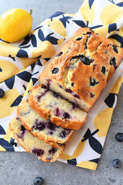 Lemon Blueberry Pound Cake Loaf Pound Cake Loaf, Lemon Blueberry Pound Cake, Yogurt Bread, Blueberry Pound Cake, Blueberry Loaf, Lemon Pound Cake Recipe, Chocolate Homemade, Lemon Blueberry Bread, Loaf Cake Recipes