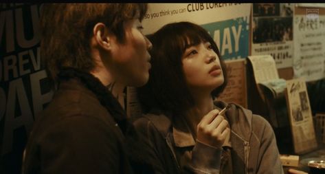 Komatsu Nana, Nana Komatsu, Movie Shots, Photoshoot Idea, Film Inspiration, Human Poses Reference, Human Poses, Cinematic Photography, Chilling With Friends