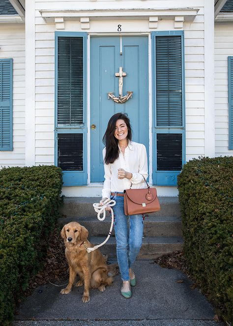 Classy Girls Wear Pearls: Back to the Beach Professional Work Fashion, New England Spring, England Spring, Sarah Vickers, Classy Girls Wear Pearls, Preppy Women, Red Trousers, Prep Style, Wear Pearls