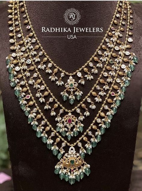 Satlada Necklace Gold, Satlada Necklace, Long Bridal Necklace, Beaded Wedding Jewelry, Bridal Necklace Designs, Neck Pieces Jewelry, Antique Gold Jewelry Indian, Bridal Jewelry Vintage, Indian Bridal Jewelry Sets