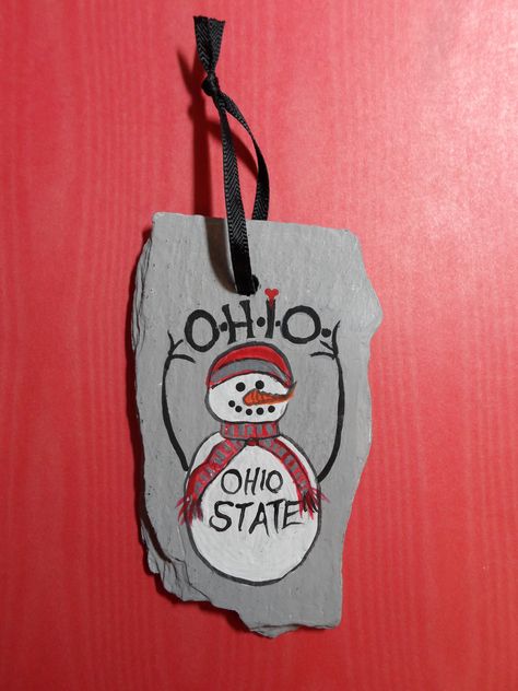 Hand painted Ohio State University OSU snowman ornament on slate rock with hat scarf #SoVeryMary Ohio State Ornaments Diy, Ohio State Crafts Diy, Ohio State Diy, Buckeyes Crafts, Ohio State Art, Ohio State Ornaments, Ohio State Buckeyes Crafts, Ohio State Crafts, Ohio State Decor