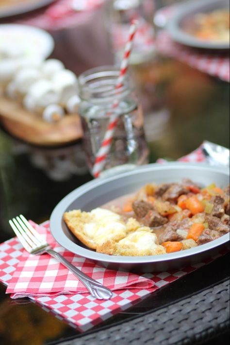 Pioneer Day Dinner {July 24th} - The Garden Spot Pioneer Day Food Ideas, 24th Of July Pioneer Day, Pioneer Day Food, Pioneer Dinner Ideas, Pioneer Days, Gluten Free Cornbread, Heritage Day, Pioneer Day, Pot Beef Stew