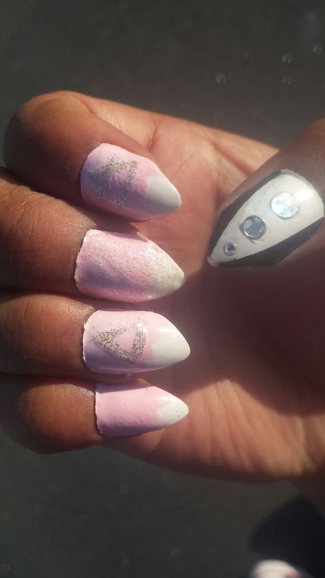 Glinda the Good Witch Bad Nails, Gold Acrylic Nails, Crazy Nail Art, Glinda The Good, Black Acrylic Nails, Glinda The Good Witch, Diy Acrylic Nails, Gel Nails Diy, Good Witch