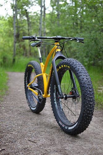 Sklar Fat Bike | custom fat bike sklarbikes.com | Adam Sklar | Flickr Bike Touring Packing, Fat Bike Mountain, Fat Tire Bicycle, Bicycle Ideas, Modern Bicycle, Mt Bike, Bicycle Mountain, Best Electric Bikes, E Bikes