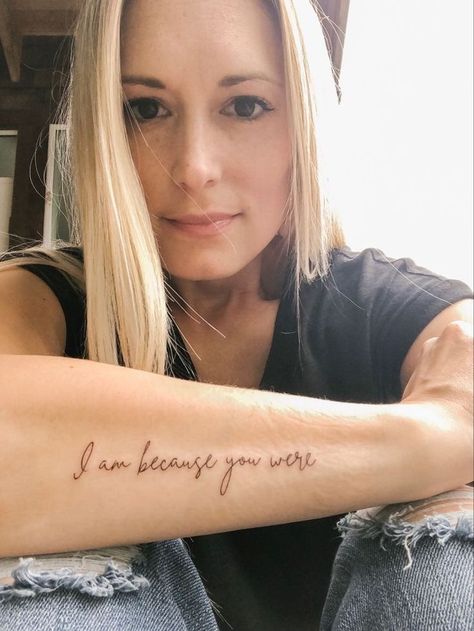 Handwriting Tattoo Ideas, Parents Handwriting Tattoo, Simple Dagger Tattoo, Dagger Tattoo Design, 34 Tattoo, Memorial Tattoos Mom, Handwriting Tattoo, Courage Tattoos, Names Tattoo