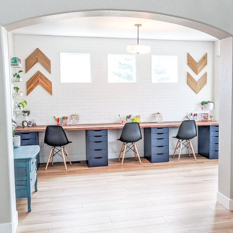 Dining Room And Study Combined, Built In Homework Station, Older Kids Playroom Ideas, Kids Office Space, Desk Under Window, Crafts Outside, Front Dining Room, Playroom Desk, Kids Homework Room