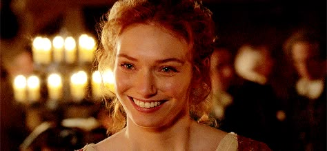 Eleanor Tomlinson Gif, Turn Washington's Spies, Poldark 2015, Poldark Series, Demelza Poldark, Ross And Demelza, Anthony Bridgerton, Eleanor Tomlinson, History Jokes