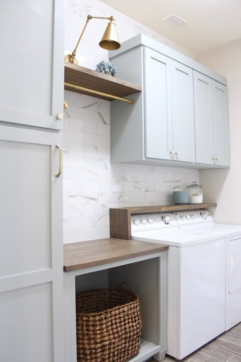 Narrow Mudroom Laundry Room Ideas, Landry Room, Laundy Room, House Laundry Room, Home Laundry Room, Room Storage Diy, Dream Laundry Room, Laundry Room Layouts, Mudroom Laundry Room