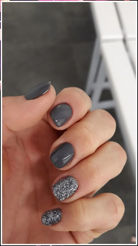 Get creative with your winter nails using these short nail ideas. Grey Gel Nails, Winter Nails Gel, Dip Nail Colors, January Nails, Dip Nails, Gray Nails, Painted Nails, Cute Gel Nails, Shellac Nails