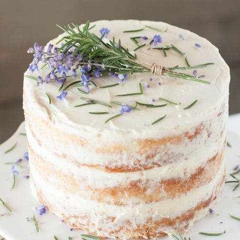 Rosemary Lavender Cake Lavender Dessert Recipes, Rosemary Cake, Lavender Dessert, Lavender Cake, Lavender Recipes, Rosemary Lavender, Lavender Rosemary, Slow Cooker Desserts, Summer Solstice