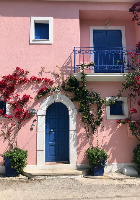 Outside Colour Of House, Navy House Pink Door, Pink House Outside, Colorful Doors On Houses, Pink House Exterior Modern, House Colors Outside, Pink Houses Exterior, Colorful Exterior House Colors, Colorful Exterior House