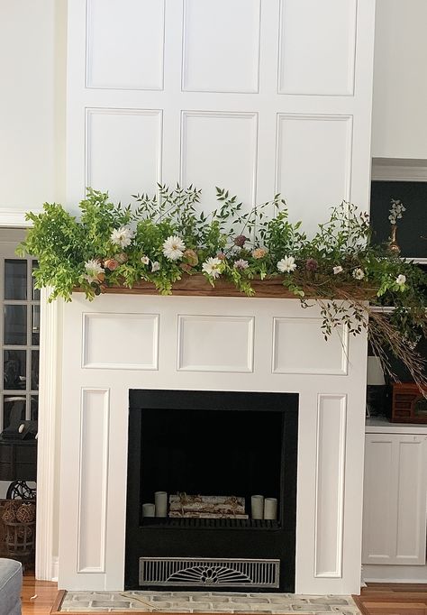 Library paneling above fireplace Chimney Panelling, Wallpaper On Either Side Of Fireplace, Judges Paneling Fireplace, Wainscoting Above Fireplace, Paneling Above Fireplace, Wallpaper Above Fireplace, Wood Panel Fireplace, Library Paneling, Panelling Diy