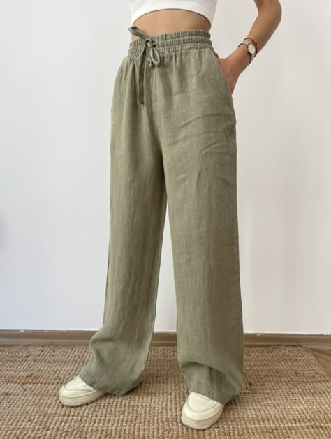 Lower For Women Outfit, Lenin Pants Outfit, Lenin Pants, Fancy Pants Outfit, Pleats Fashion, Linen Style Fashion, Wide Leg Linen Trousers, High Wasted Jeans, Western Wear Outfits