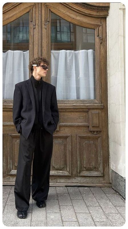 Prom Men Outfit, Peter Pan Kostüm, Prom Outfits Men, Guys Prom Outfit, Men Formal Outfit, Office Old Money, Prom Men, Prom For Guys, Black Suit Men