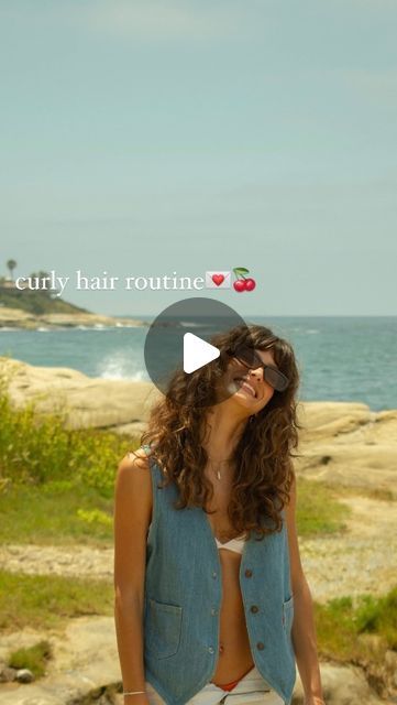 alivia on Instagram: "My curly/ wavy hair routine! 

Here are all the products + tools used

💌
@davinesofficial • LOVE curl shampoo and conditioner • oi all-in-one milk • liquid spell • curl building serum • curl moisturizing mousse 
@kenraprofessional volume spray 25 
@oliviagarden_int 1.25” round brush
@sultrabeauty accelerator 3500 blow dryer

Only within the past three years have I embraced and nurtured my curls! I am still learning how to manage it but hope this helps anyone needing a visual on where to start! We are in the struggle together💪🏼

—#curlyhair #curlyhairroutine #wavyhair #hairroutine #beforeandafter #instagramreels #bangs #oceanside #oceansidehair" No Part Curly Hair, Rounded Layers Curly Hair, Wavy Bangs Long Hair, Wavy Hair With Bangs And Layers, Curly Hairstyles 2c, 2c Haircuts, Curl Shampoo And Conditioner, Air Dry Wavy Hair, Curly Wavy Haircut