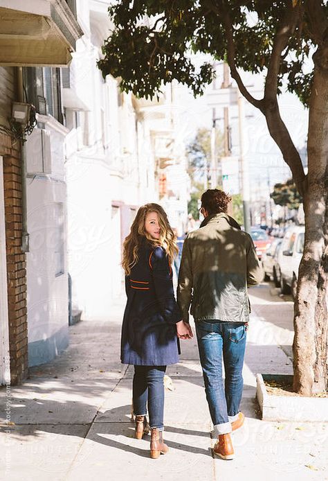 Couple Walking Down Street, Couples Walking Together Street, Couple Walking Photography, Walking In City, Urban Couple, Couples City, Urban Engagement Photos, City Shoot, Couple Walking