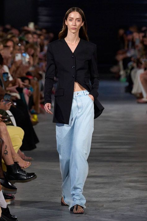 4 Major Spring Denim Trends to Know For 2023 | Who What Wear Personal Uniform, Blue Jean Outfits, Spring Denim, Bleached Denim, Copenhagen Fashion Week, Summer Denim, Jean Trends, Dion Lee, Denim Trends