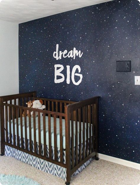 This night sky mural makes such a gorgeous focal wall in the nursery. It cost less than ten dollars to make and with this detailed tutorial, anyone can do it! Focal Wall, Wall Painting Decor, Wall Paint Designs, Baby's Room, Room Paint, My New Room, Boy Nursery, Wall Paint, Boys Room