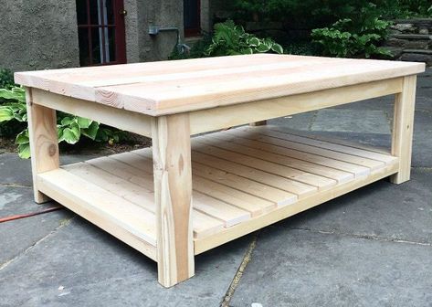 Build a large simple coffee table using off the shelf lumber and my free plans here. Basic construction techniques and easy to follow steps. Coffee Table Woodworking Plans, Coffee Table Plans, Woodworking Furniture Plans, Simple Coffee Table, Coffee Table Farmhouse, Diy Holz, Diy Coffee Table, Metal Coffee Table, Free Plans