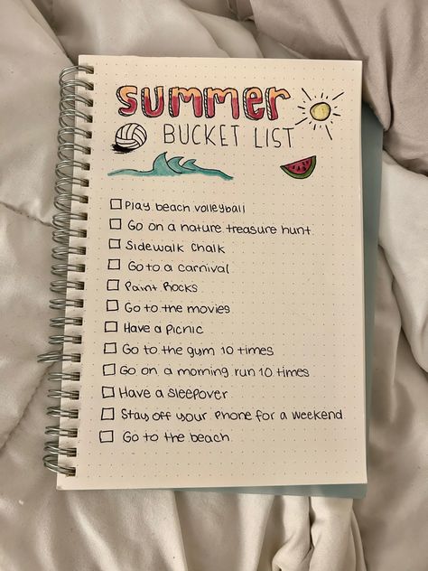 Summer List Ideas, Summer Bucket List For Teens, Ultimate Summer Bucket List, Summer Checklist, Bucket List For Teens, Summer Journal, Summer To Do List, Bullet Journal Ideas Templates, Journal Inspiration Writing