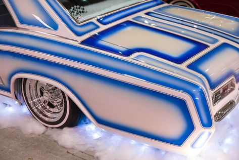 Low Rider Paint Jobs, Unique Car Paint Jobs, Lowrider Paint Jobs, Custom Cars Paint Ideas, Car Paint Design, Lowrider Pinstripe, Paint Jobs On Cars, Car Painting Ideas, Cool Car Paint Jobs