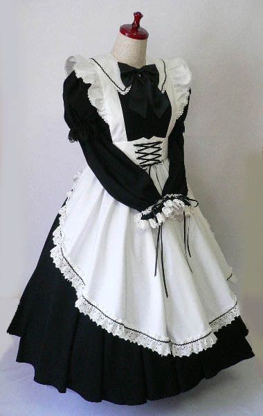 Medieval Butler Outfit, Maid Dress Pattern Free, Maid Outfit Aesthetic, Maid Outfit Anime, Anting Manik, Maid Cosplay, Anime Inspired Outfits, Maid Outfit, Dress Aesthetic