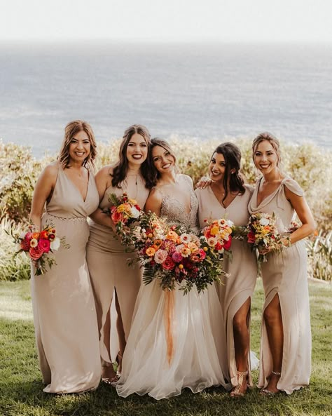 Nude dresses, with vibrant flowers are EVERYTHING!!! 😍😍😍 great choices @jye_wired. Roses, dahlias and zinnias @gracerosefarm . Incredible… Champagne Bridesmaid Dresses With Flowers, Neutral Bridesmaid Dresses Bright Flowers, Tan Bridesmaid Dresses Colorful Flowers, Champagne Bridesmaid Dresses With Colorful Bouquets, Champagne Wildflower Wedding, Champagne Bridesmaid Dresses With Colorful Flowers, Champagne Bridesmaid Dresses Bright Flowers, Bridesmaids Colorful, Tan Bridesmaids