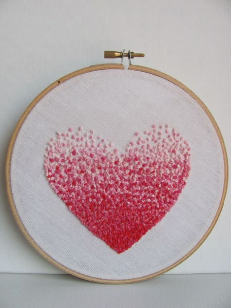 Sulaman Pita, French Knot Embroidery, Embroidery Hoop Crafts, Embroidery Hoop Wall, Valentine Embroidery, Embroidery Hearts, Ideas Embroidery, Pola Sulam, Embroidery Flowers Pattern