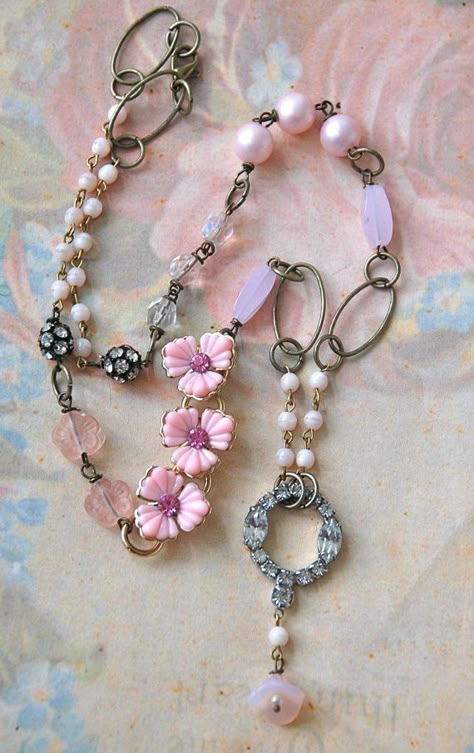 Altered Jewelry, Altered Art Jewelry, Upcycled Vintage Jewelry, Vintage Assemblage Jewelry, Shabby Chic Jewelry, Vintage Jewelry Ideas, Jewelry Repurposed, Vintage Style Necklace, Junk Jewelry