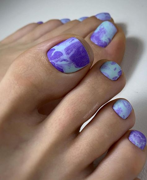 pedicure designs 2022, trendy pedicure designs, pedicure designs white, pedicure designs summer, dedicure designs simple, summer toe nails 2022, summer nails 2022,  summer toe nail colors,  summer pedicure , toe nails design, toe nail designs 2022, simple toe nail designs, toe nails design for dark skin,  toe nail designs for summer, french pedicure, french toe nails Summer French Pedicure, Nails Design For Dark Skin, White Pedicure Designs, Simple Toe Nail Designs, Toe Nail Designs For Summer, Pedicure French, Trendy Pedicure, French Toe Nails, Pedicure Designs Summer